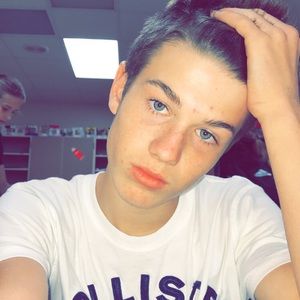 Meet your Posher, Lincoln